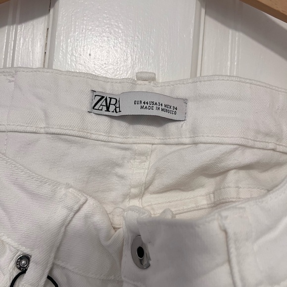 Jeans - Picture 4 of 4